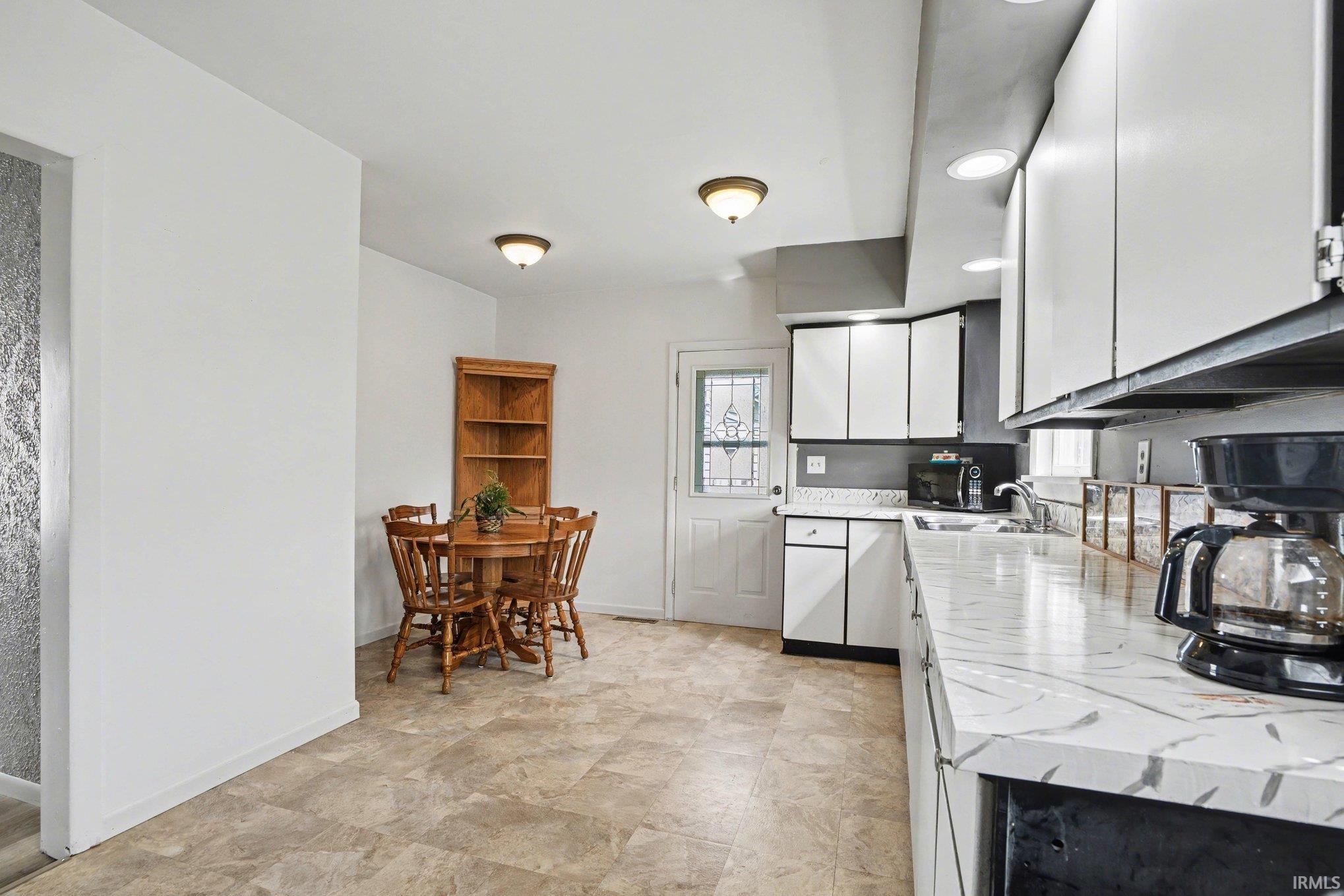 118 Stanley Street Mishawaka IN 46545