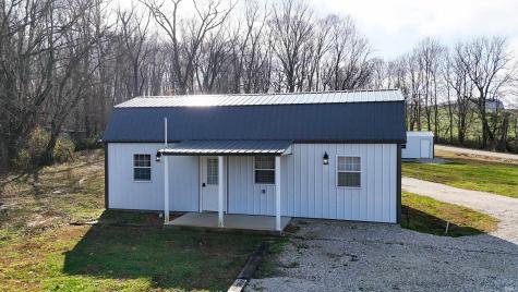 5026 N County Road 375 W Petersburg IN 47567