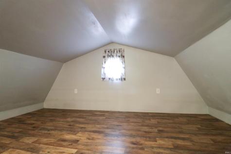 5026 N County Road 375 W Petersburg IN 47567