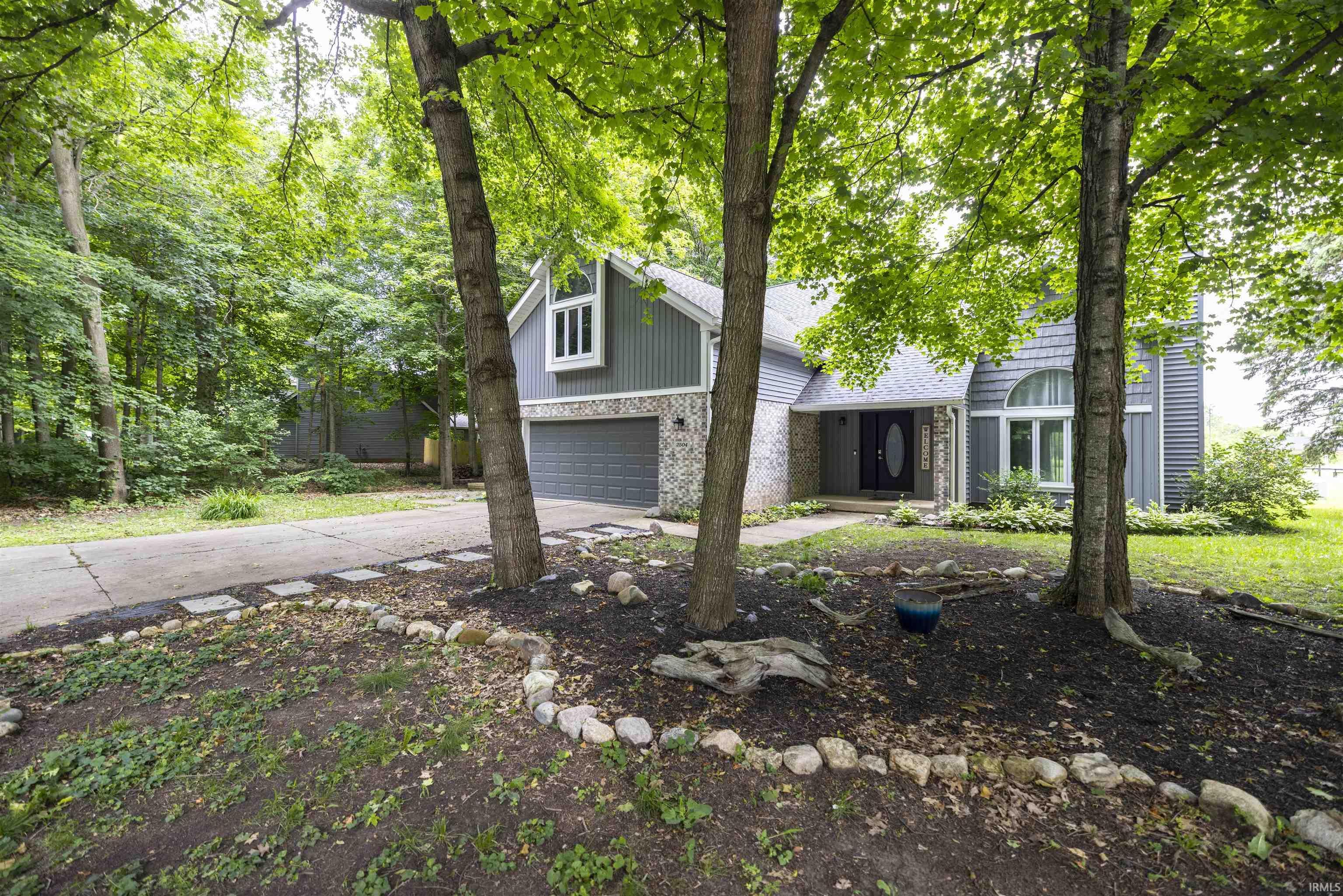 2504 W Sun Valley Parkway Muncie IN 47303