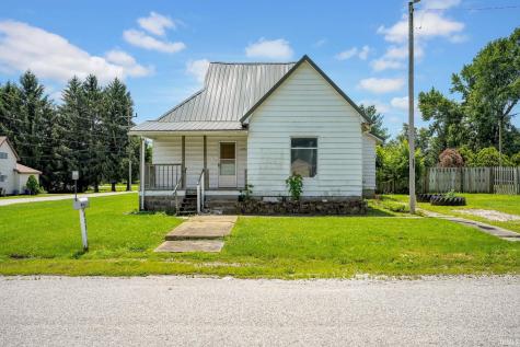 328 Wells Avenue Mitchell IN 47446