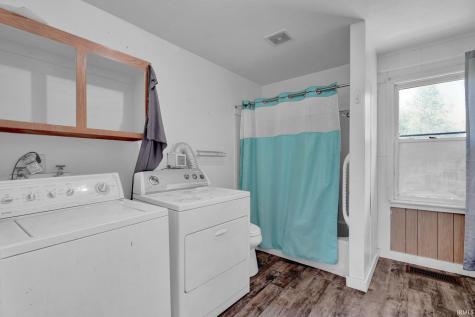 328 Wells Avenue Mitchell IN 47446