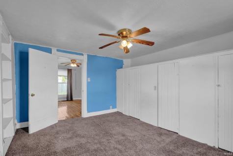 328 Wells Avenue Mitchell IN 47446