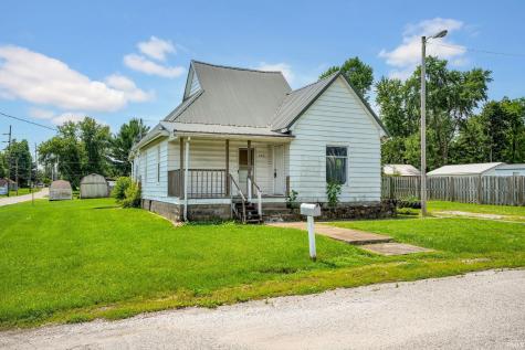 328 Wells Avenue Mitchell IN 47446