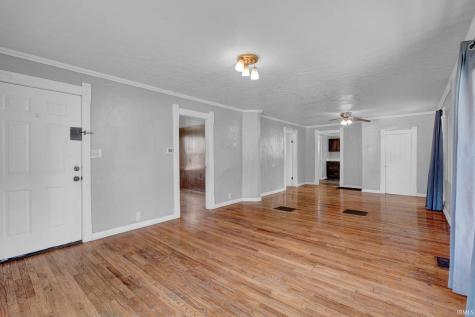 328 Wells Avenue Mitchell IN 47446