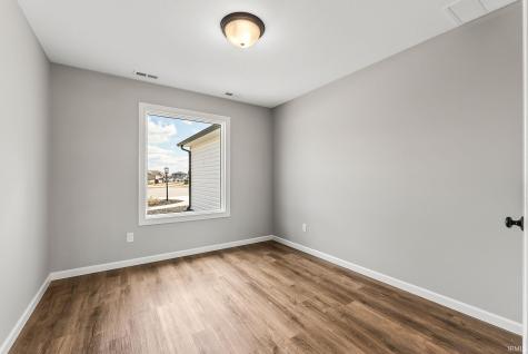 1584 Lagonda Trail Fort Wayne IN 46818