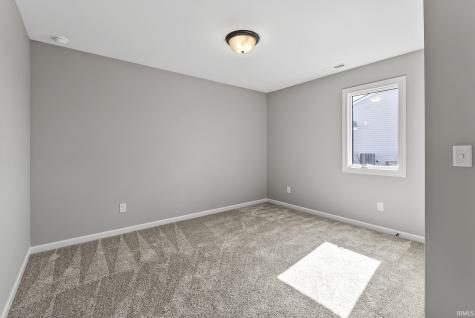 1584 Lagonda Trail Fort Wayne IN 46818