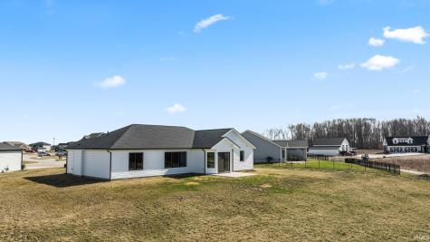 1584 Lagonda Trail Fort Wayne IN 46818