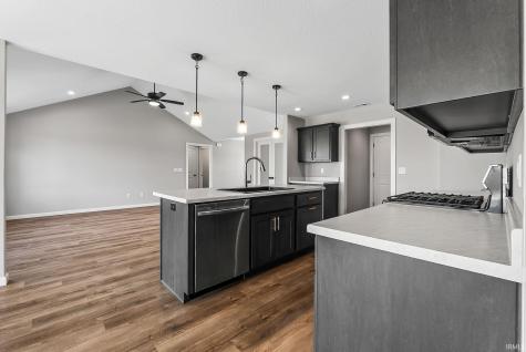 1584 Lagonda Trail Fort Wayne IN 46818