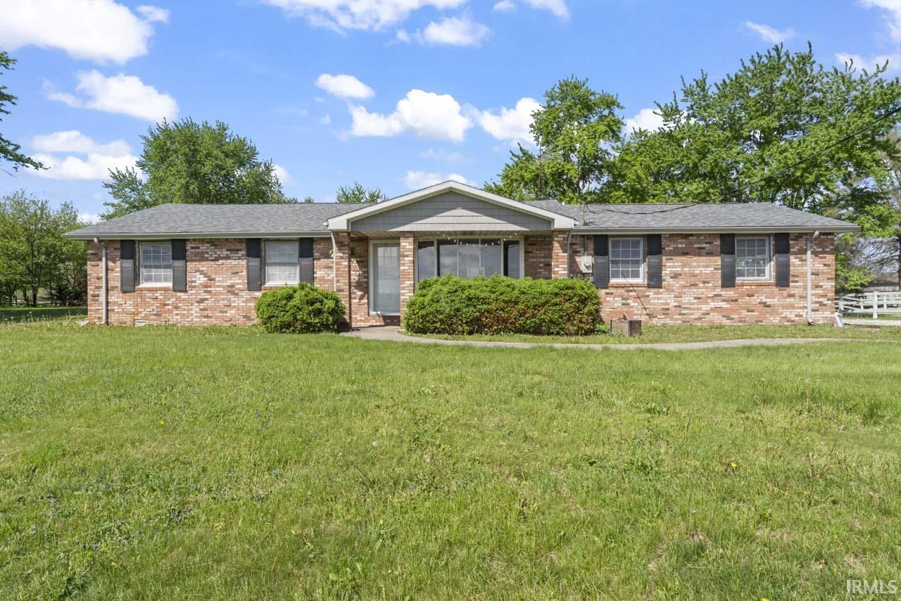 9967 N County Road 800 Road Daleville IN 47334