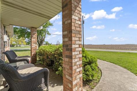 9967 N County Road 800 Road Daleville IN 47334