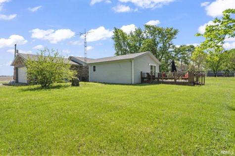 9967 N County Road 800 Road Daleville IN 47334