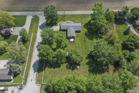 9967 N County Road 800 Road Daleville IN 47334