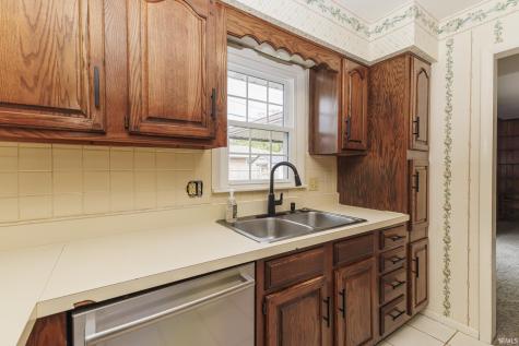 2204 W Purdue Avenue Muncie IN 47304