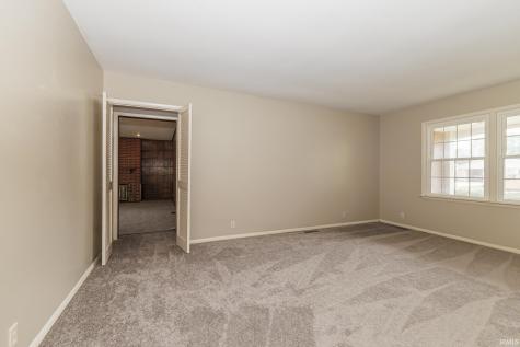 2204 W Purdue Avenue Muncie IN 47304