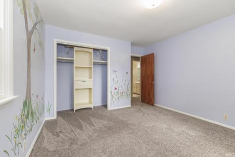 2204 W Purdue Avenue Muncie IN 47304