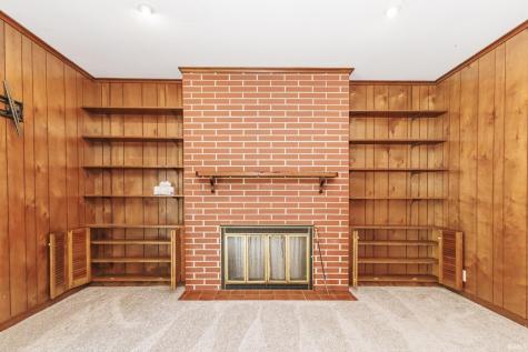 2204 W Purdue Avenue Muncie IN 47304