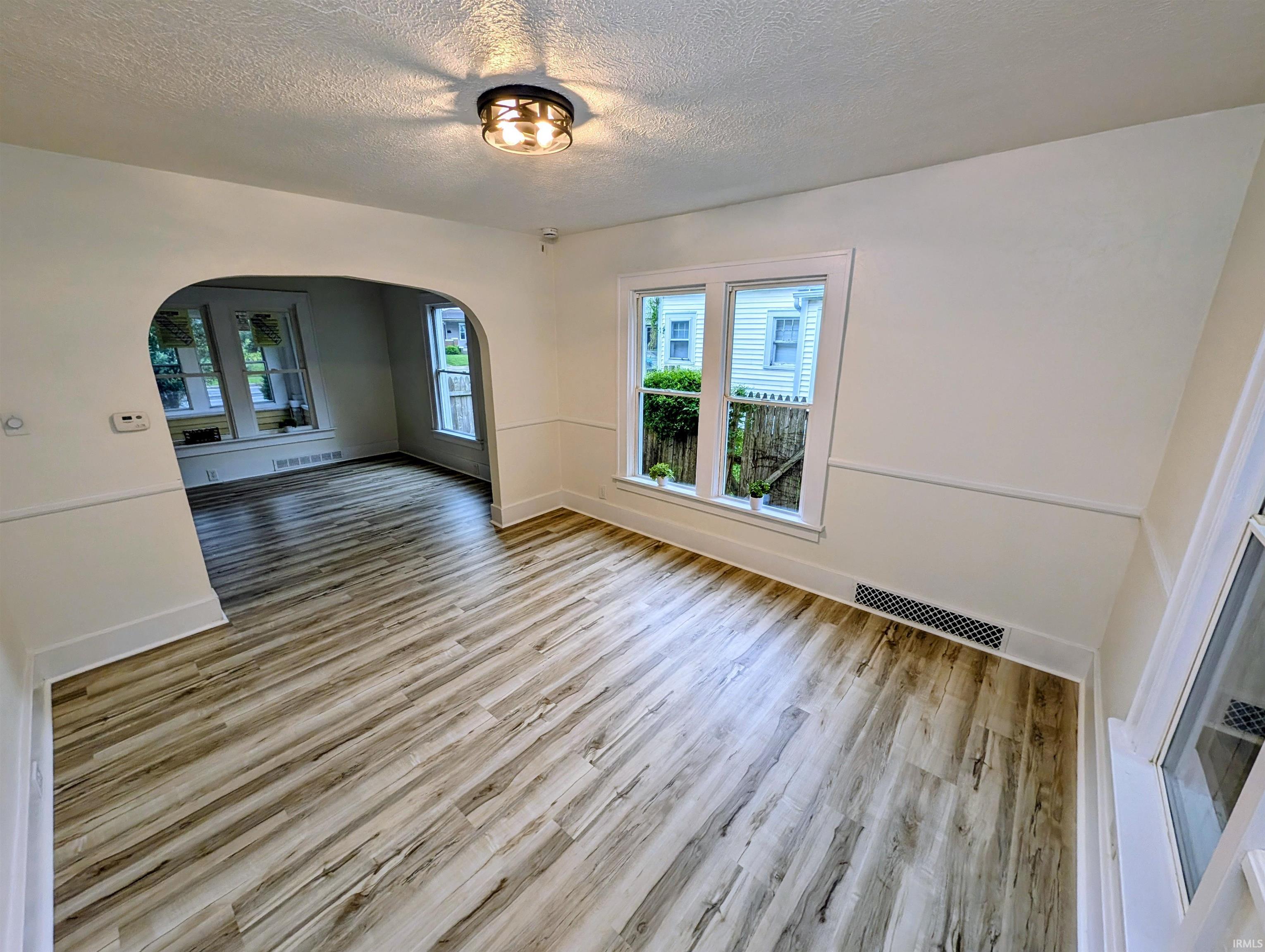 827 E Ewing Avenue South Bend IN 46613