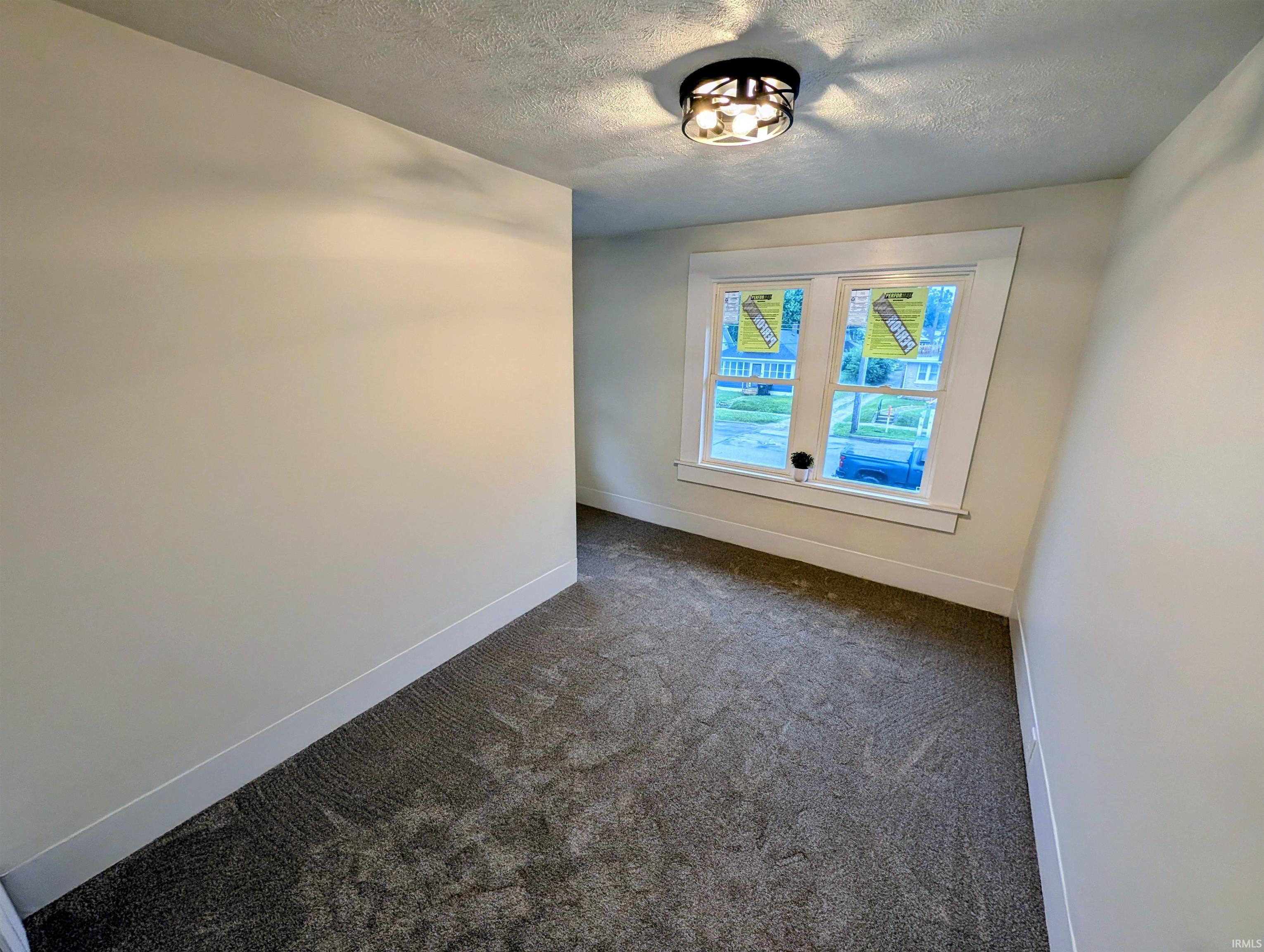 827 E Ewing Avenue South Bend IN 46613