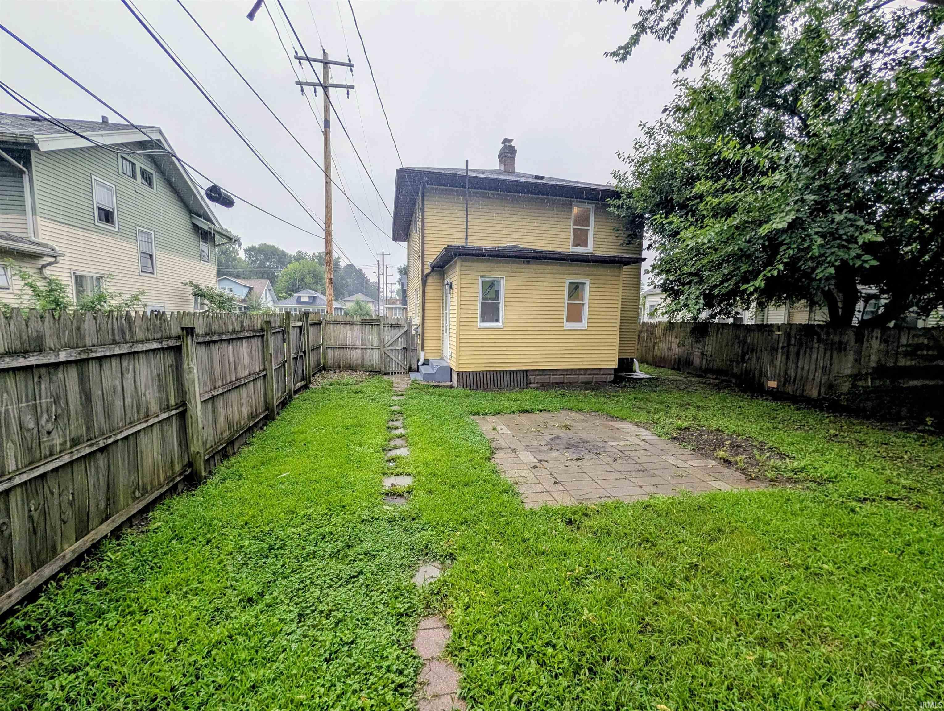 827 E Ewing Avenue South Bend IN 46613