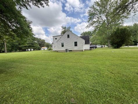 2526 Beineke Drive Fort Wayne IN 46808