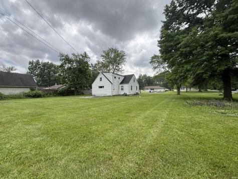 2526 Beineke Drive Fort Wayne IN 46808