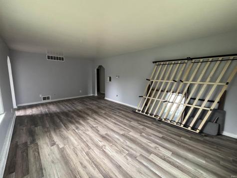 2526 Beineke Drive Fort Wayne IN 46808