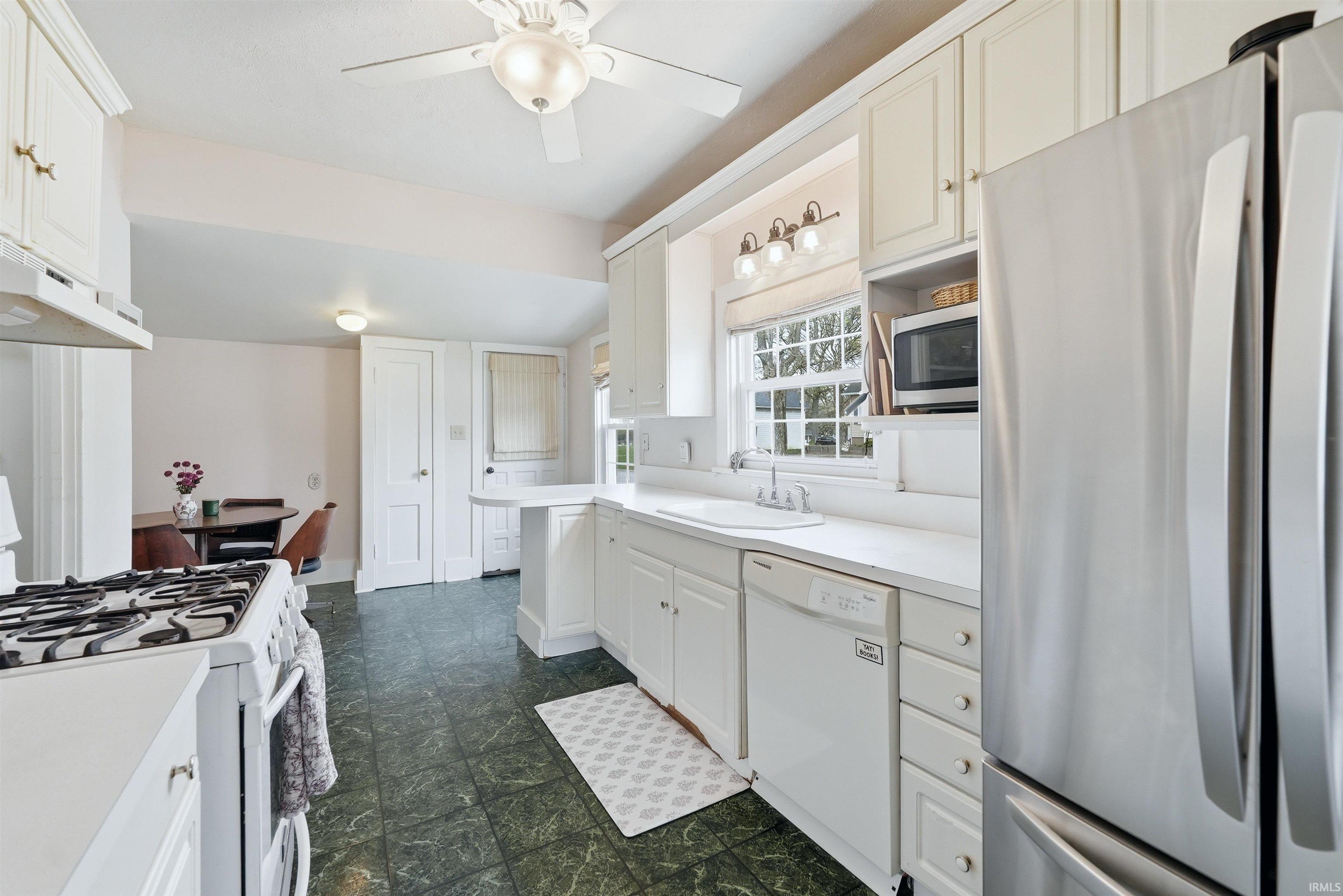 114 N Ohio Street Culver IN 46511