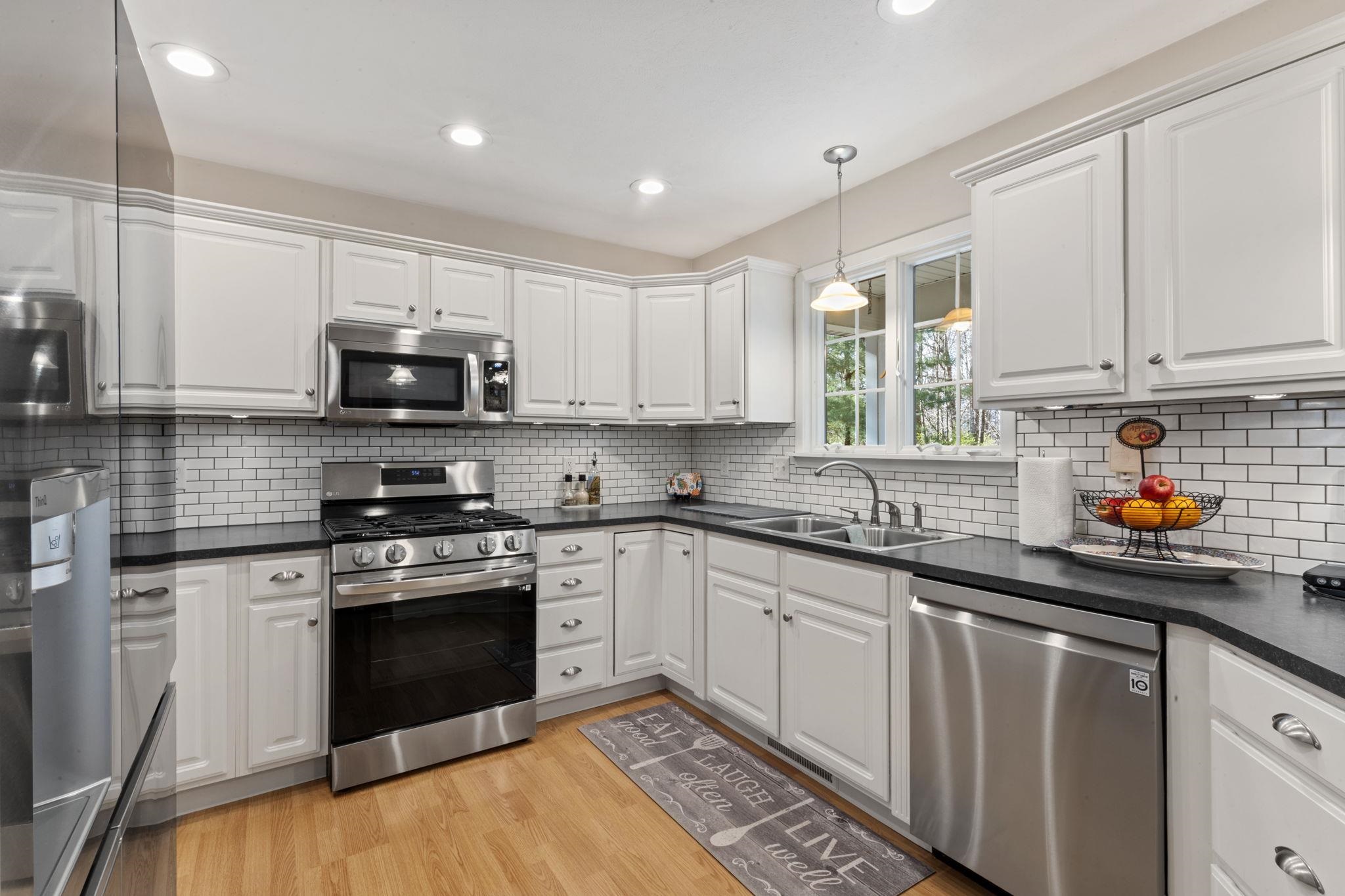 13745 Ranier Drive Middlebury IN 46540