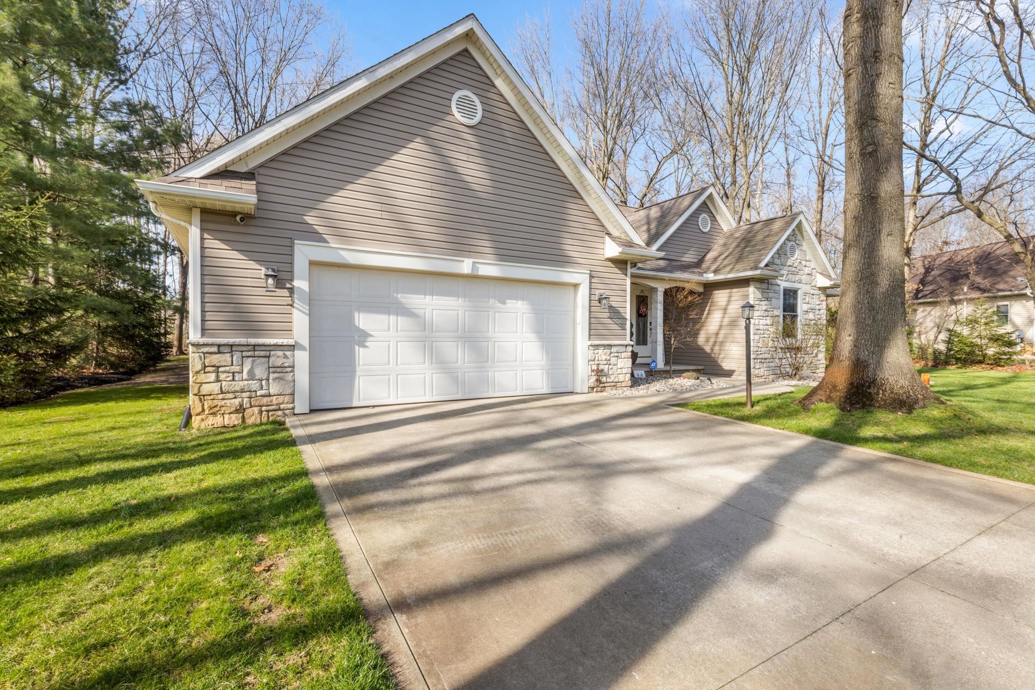 13745 Ranier Drive Middlebury IN 46540
