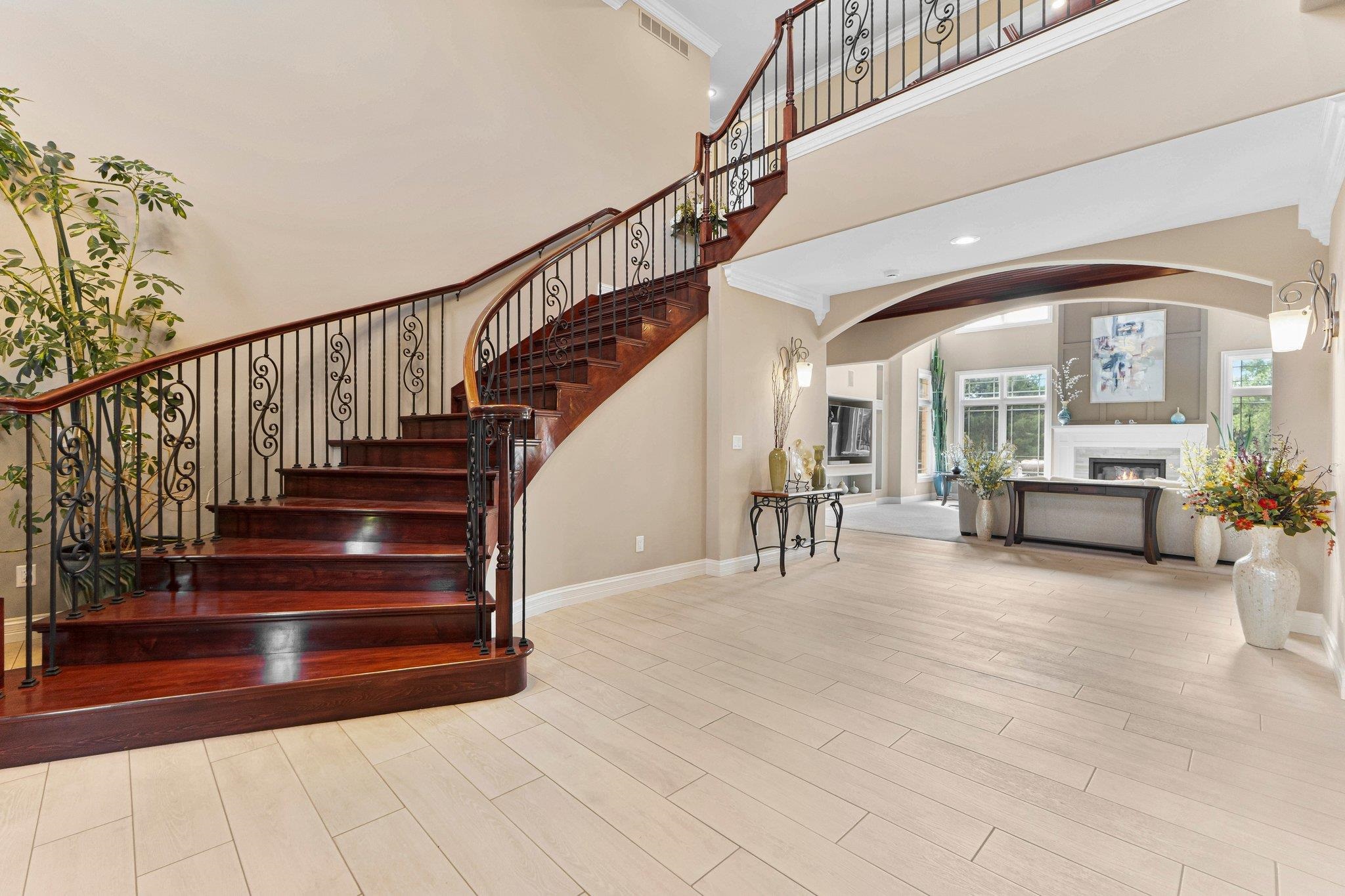 53717 Meadow Lake Court Elkhart IN 46514