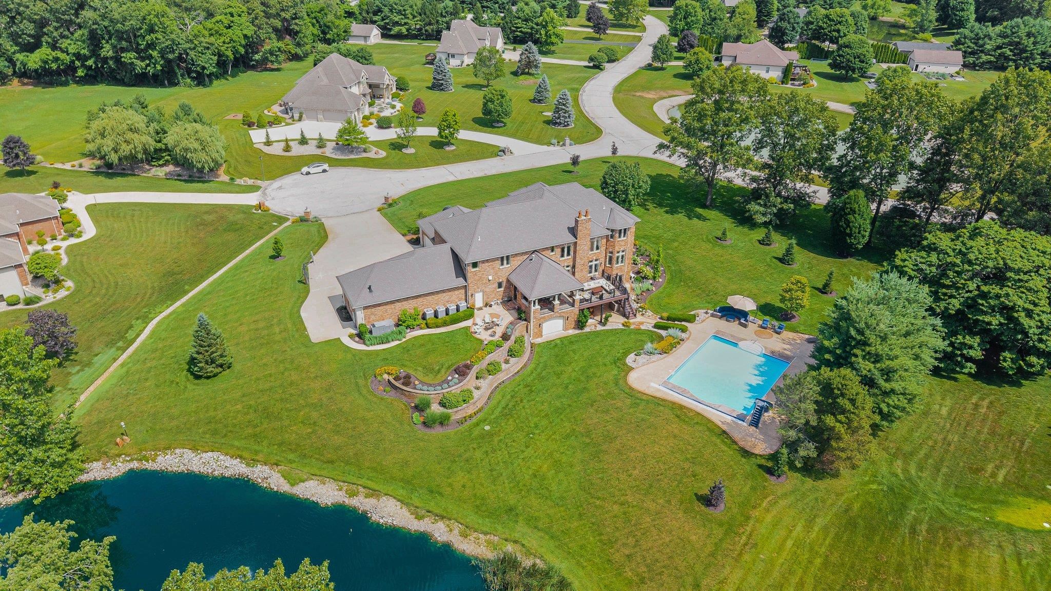 53717 Meadow Lake Court Elkhart IN 46514