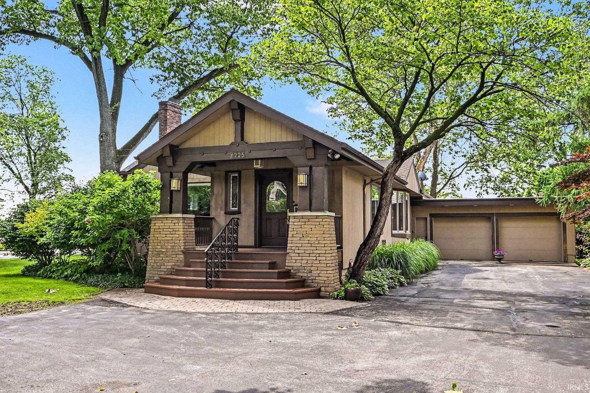1225 Greenleaf Boulevard Elkhart IN 46514