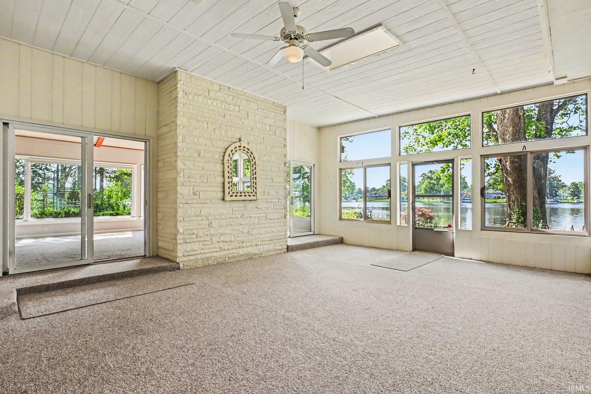 1225 Greenleaf Boulevard Elkhart IN 46514
