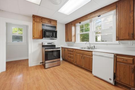 717 Kinnaird Avenue Fort Wayne IN 46807