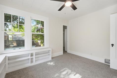 717 Kinnaird Avenue Fort Wayne IN 46807