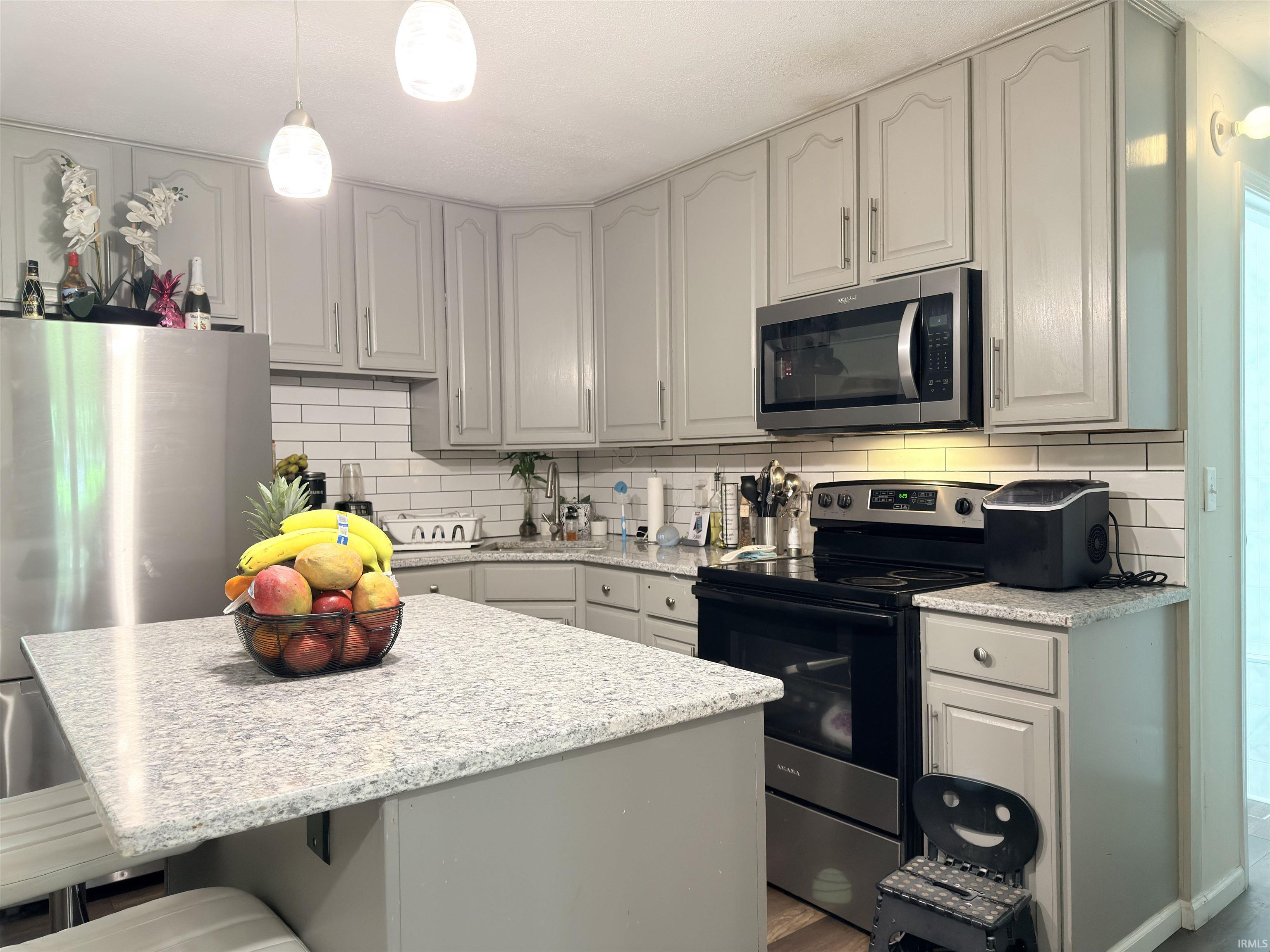 54621 County Road 1 Road Elkhart IN 46514