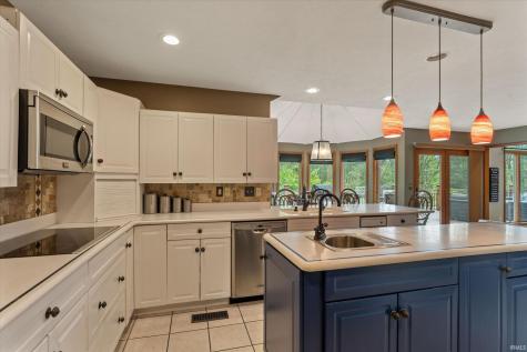 58732 River Forest Drive Goshen IN 46528