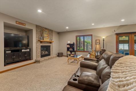 58732 River Forest Drive Goshen IN 46528