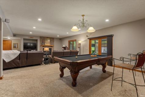 58732 River Forest Drive Goshen IN 46528
