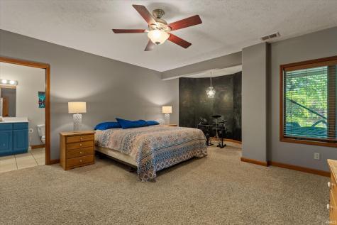 58732 River Forest Drive Goshen IN 46528