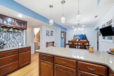9911 Jamaica Drive Fort Wayne IN 46825