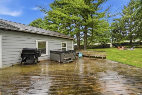 9911 Jamaica Drive Fort Wayne IN 46825