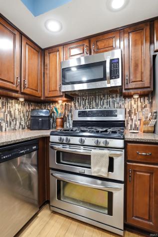 9911 Jamaica Drive Fort Wayne IN 46825