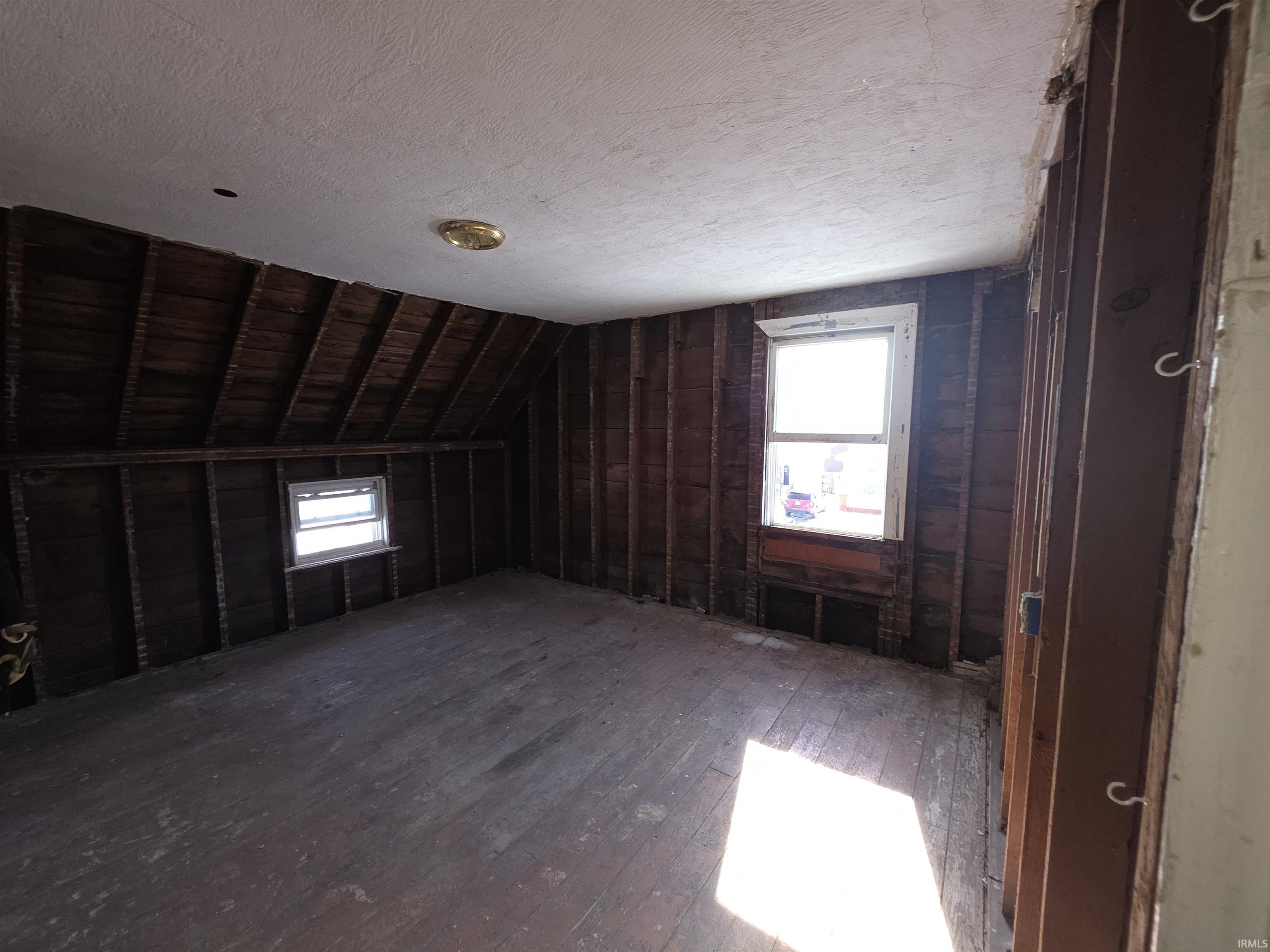 121 E Dayton Street South Bend IN 46613