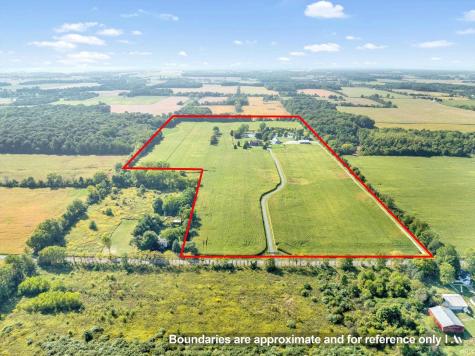 68555 Oak Road Lakeville IN 46536
