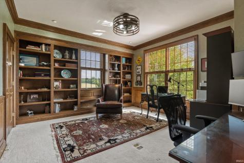 68555 Oak Road Lakeville IN 46536