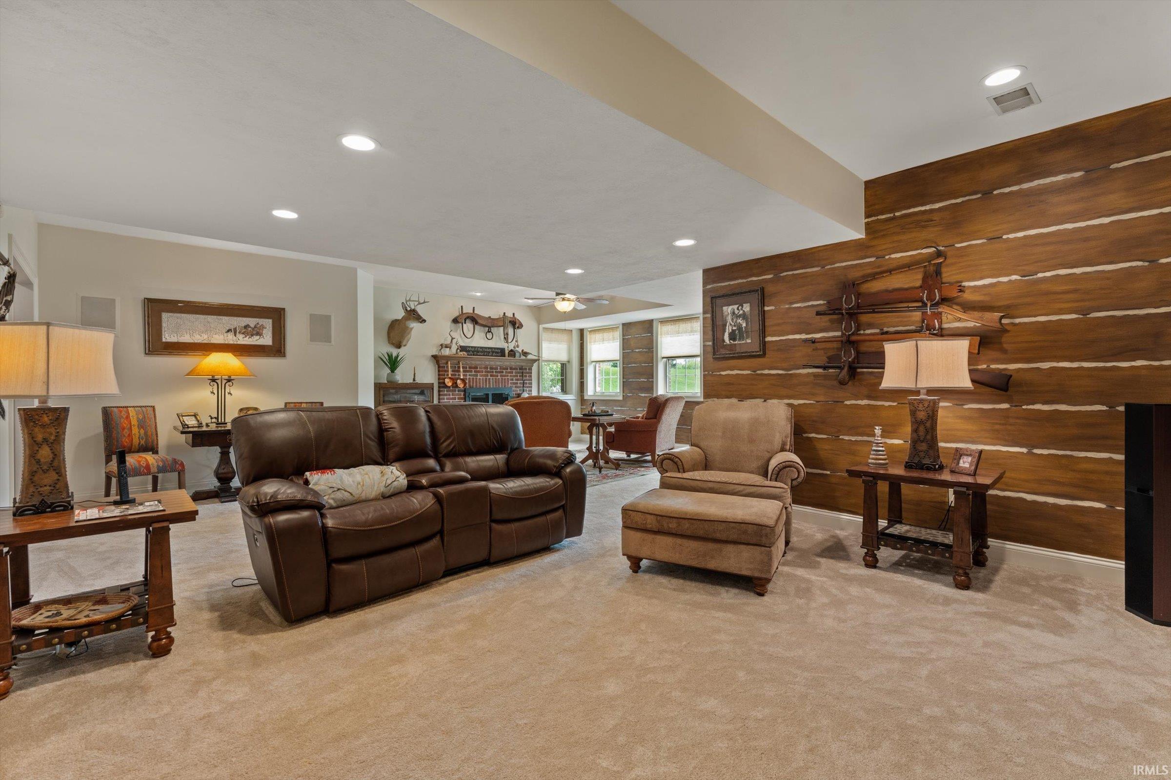68555 Oak Road Lakeville IN 46536