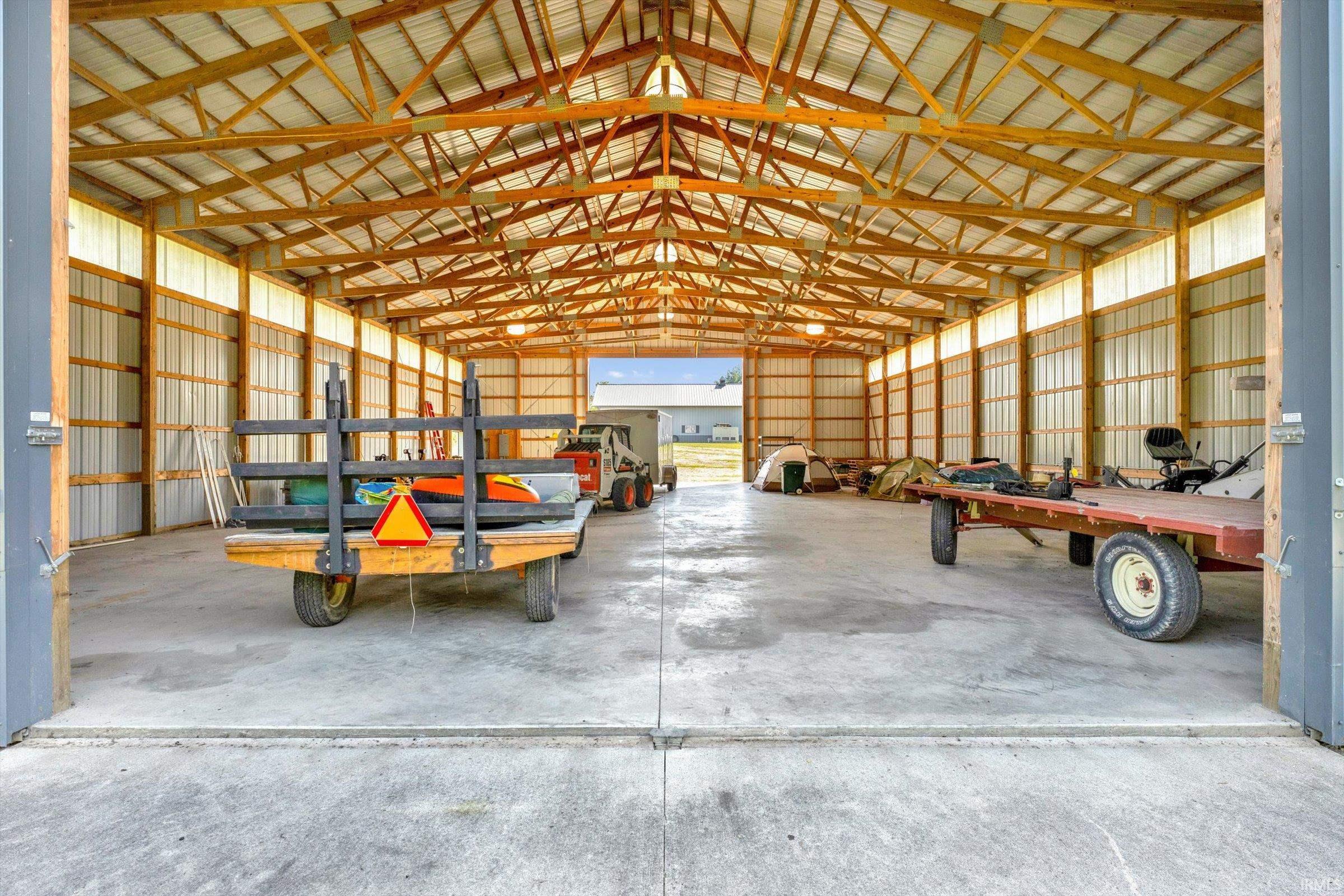 68555 Oak Road Lakeville IN 46536