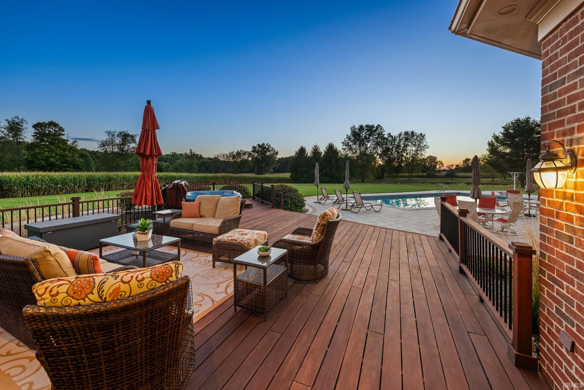 68555 Oak Road Lakeville IN 46536